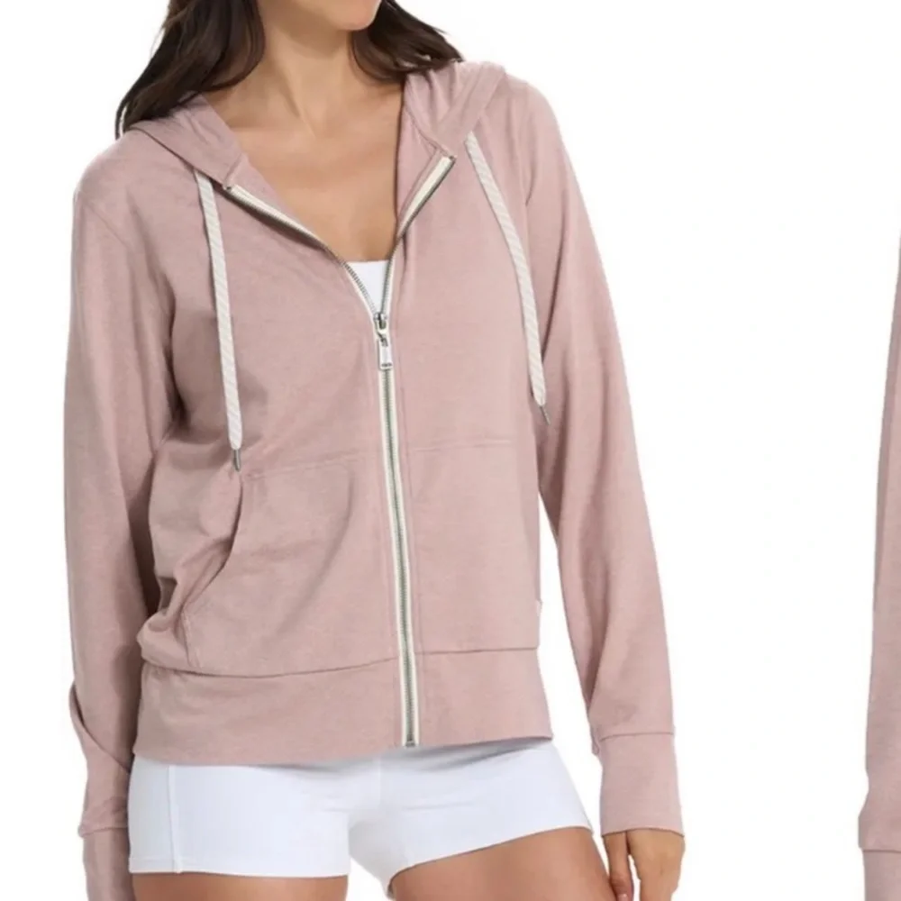 Vuori Halo Performance Hoodie 2.0  Pink Dogwood Heather
